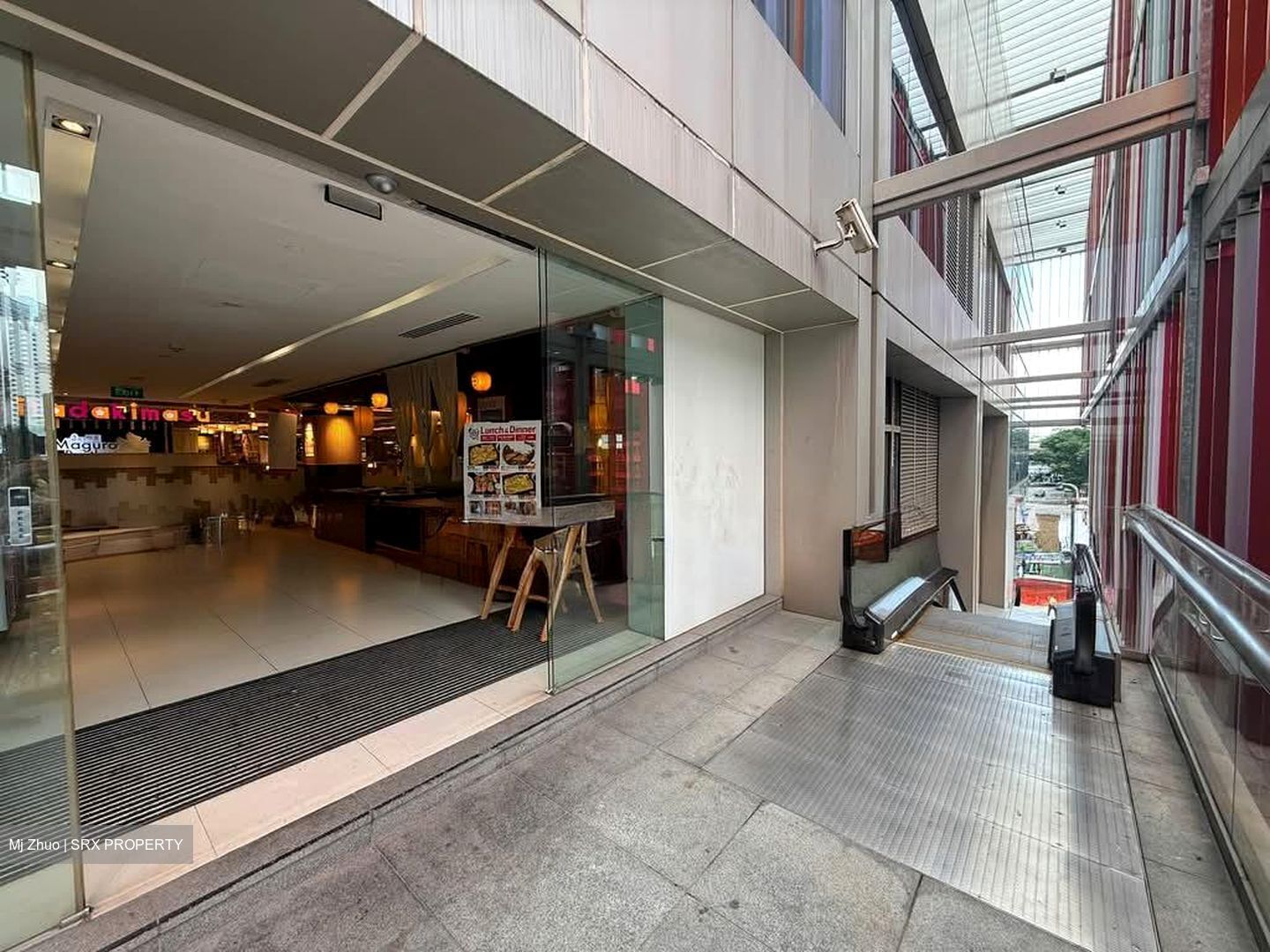 100 Am (D2), Retail #595008531